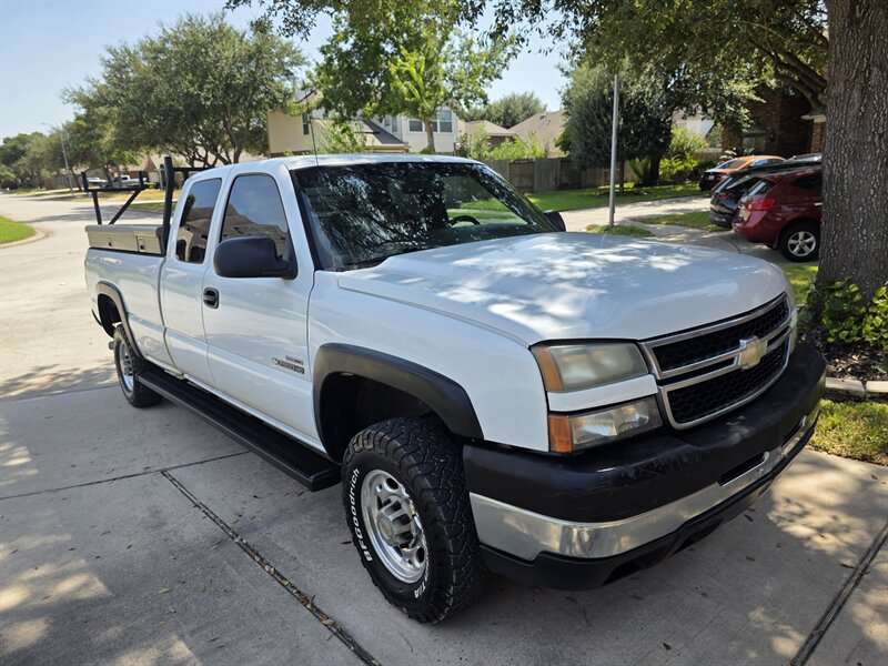 2006 Chevrolet Silverado 2500HD LS