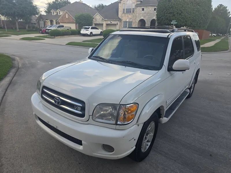 White 2001 Toyota Sequoia Limited front angle near Houston TX